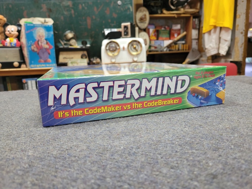 MASTERMIND Board Game by Pressman code maker vs code breaker New Sealed. - Picture 3 of 6